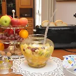 La Casa Di Luna Bed & Breakfast
