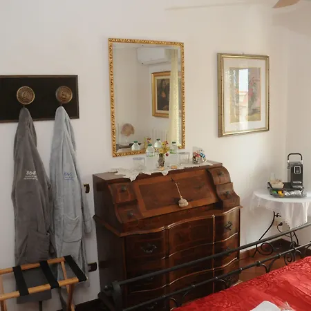 Alojamento de Acomodação e Pequeno-almoço La Casa Di Luna San Benedetto del Tronto