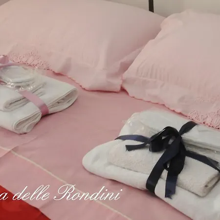 La Casa Di Luna Bed & Breakfast