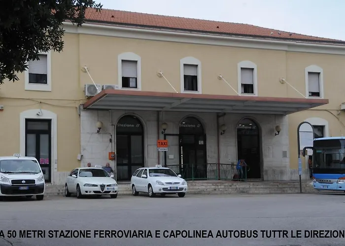 La Casa Di Luna Alojamento de Acomodação e Pequeno-almoço San Benedetto del Tronto