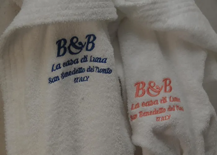 La Casa Di Luna Alojamento de Acomodação e Pequeno-almoço San Benedetto del Tronto