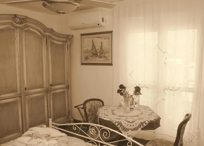 La Casa Di Luna Alojamento de Acomodação e Pequeno-almoço San Benedetto del Tronto